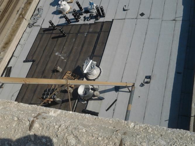 איטום גגות ביריעות ביטומניות